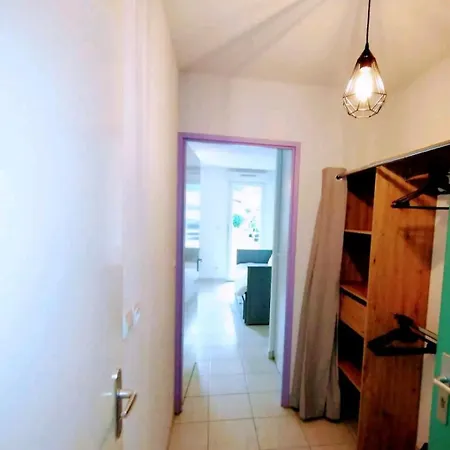 Studio Cosy Perigueux, Au Calme, Terrasse Et Parking Prive Apartament